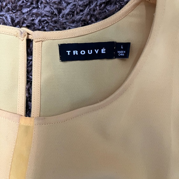 Yellow tank top blouse - Picture 3 of 3